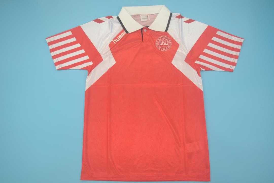 Thailand Quality(AAA) 1992 Denmark Home Retro Soccer Jersey