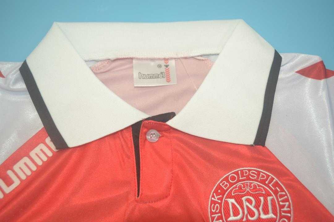 Thailand Quality(AAA) 1992 Denmark Home Retro Soccer Jersey