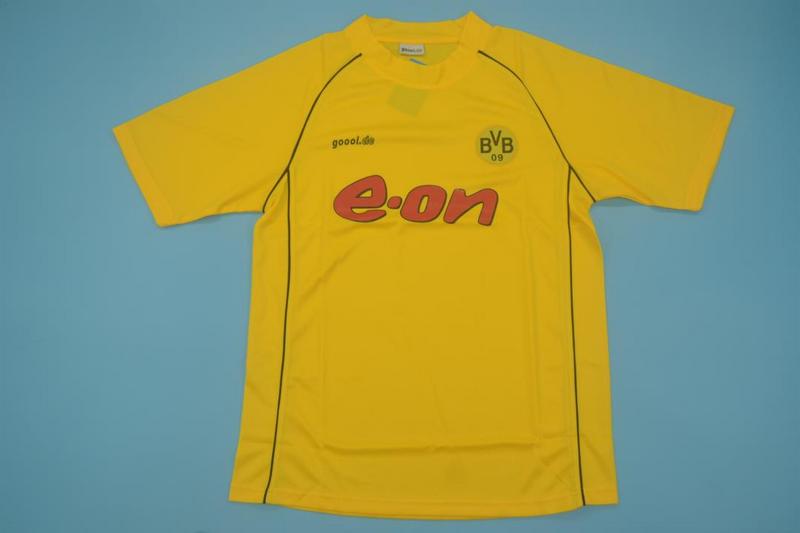 Thailand Quality(AAA) 2001/02 Dortmund Home Retro Soccer Jersey