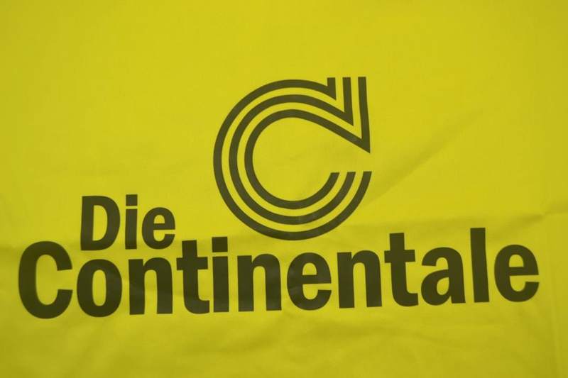 Thailand Quality(AAA) 1995/96 Dortmund Home Retro Soccer Jersey