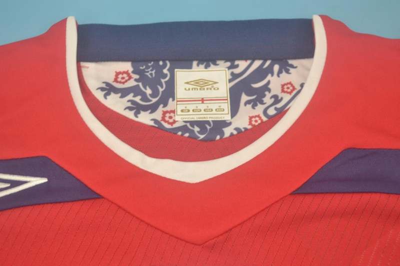 Thailand Quality(AAA) 2008/10 England Away Retro Soccer Jersey