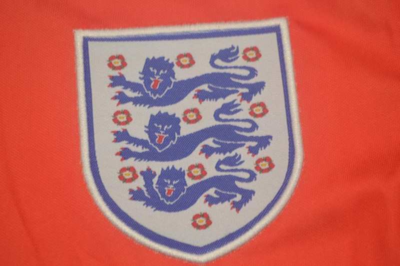 Thailand Quality(AAA) 1980 England Away Retro Soccer Jersey