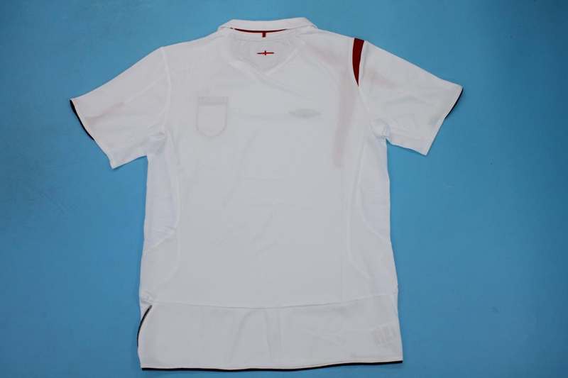 Thailand Quality(AAA) 2006 England Home Retro Soccer Jersey