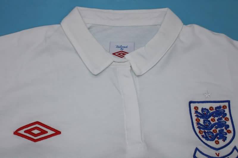 Thailand Quality(AAA) 2010 England Home Retro Soccer Jersey