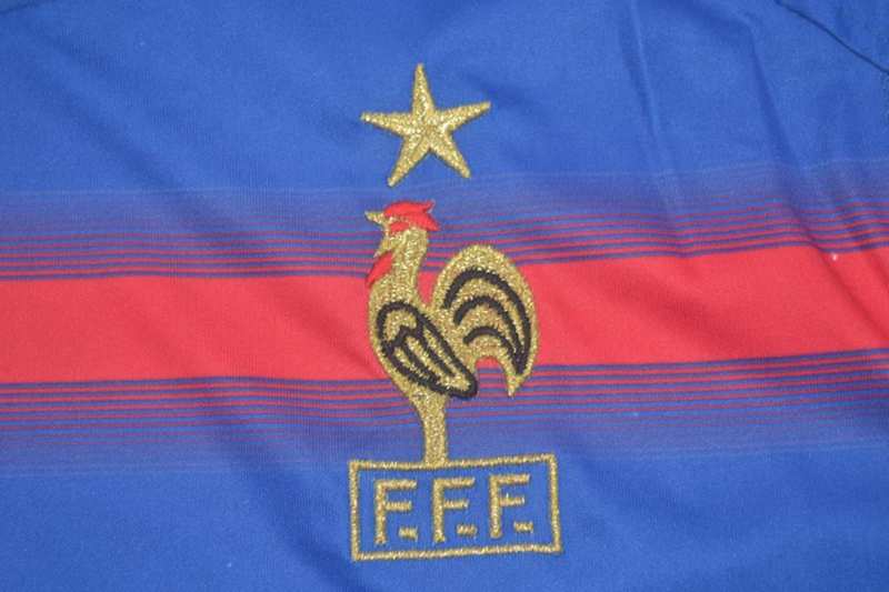 Thailand Quality(AAA) 2004 France Home Retro Soccer Jersey