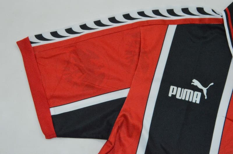 Thailand Quality(AAA) 1996/97 Frankfurt Home Retro Soccer Jersey