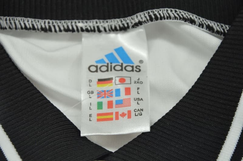 Thailand Quality(AAA) 1998/99 Fulham Home Retro Soccer Jersey