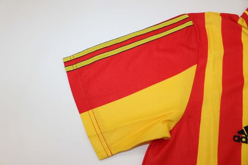 Thailand Quality(AAA) 2000/01 Galatasaray Home Retro Soccer Jersey