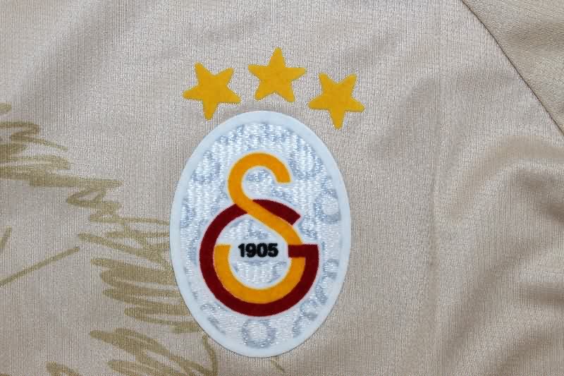 Thailand Quality(AAA) 2010/11 Galatasaray Away Retro Soccer Jersey