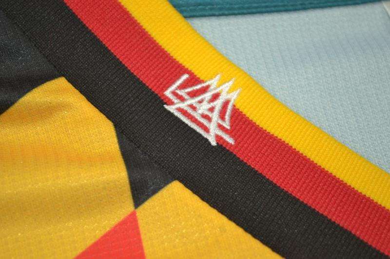 Thailand Quality(AAA) 1994 Germany Away Retro Soccer Jersey