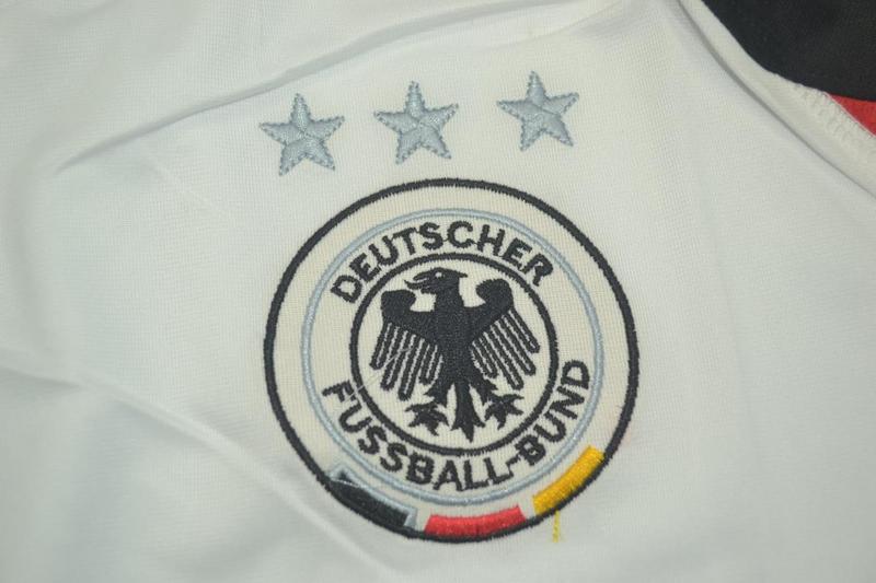 Thailand Quality(AAA) 2004 Germany Home Retro Soccer Jersey