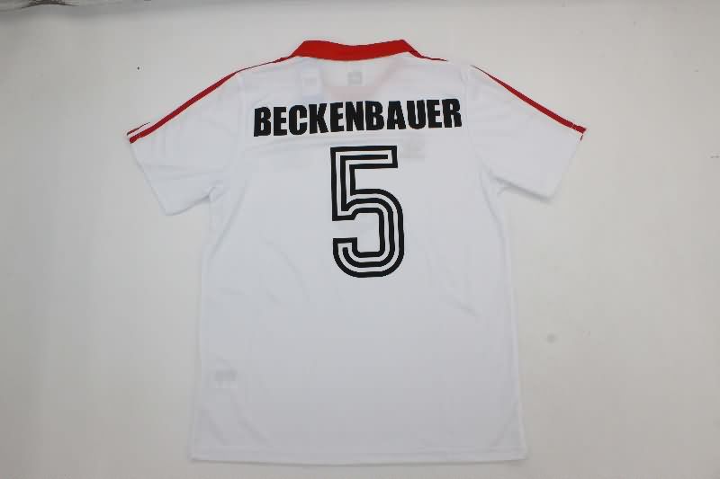Thailand Quality(AAA) 1980/81 Hamburger SV Home Retro Soccer Jersey
