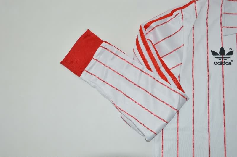 Thailand Quality(AAA) 1982/83 Hamburger SV Home Retro Long Sleeve Soccer Jersey