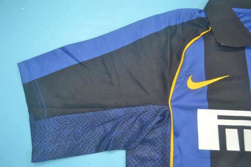 Thailand Quality(AAA) 2001/02 Inter Milan Home Soccer Jersey