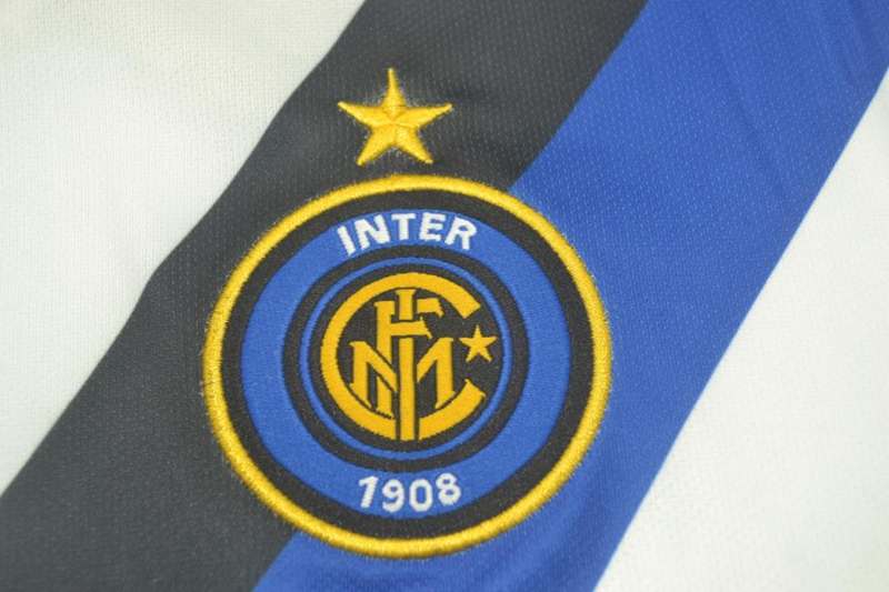 Thailand Quality(AAA) 2002/03 Inter Milan Away Soccer Jersey