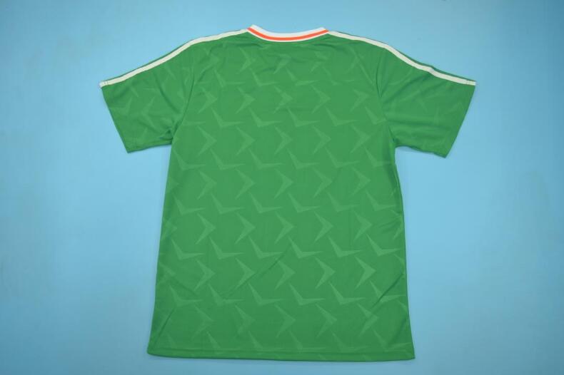 Thailand Quality(AAA) 1990 Ireland Home Retro Soccer Jersey