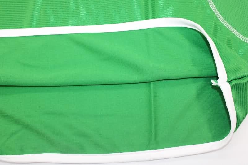 Thailand Quality(AAA) 2002 Ireland Home Retro Soccer Jersey