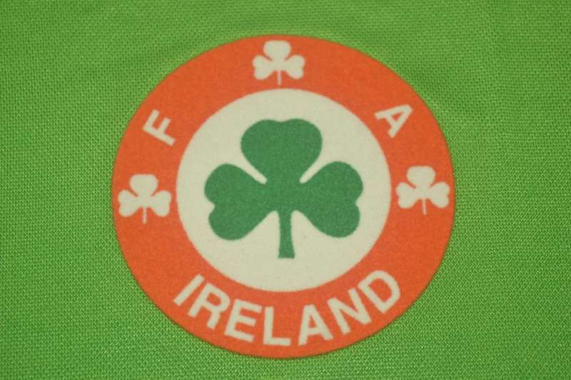 Thailand Quality(AAA) 1988/90 Ireland Home Retro Soccer Jersey