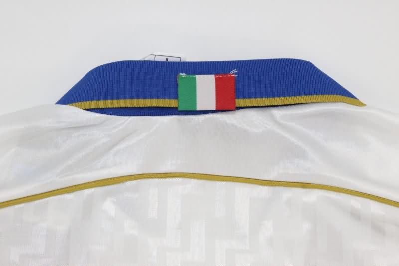 Thailand Quality(AAA) 1995 Italy Away Retro Soccer Jersey