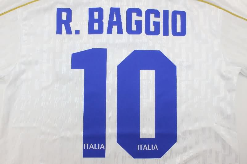Thailand Quality(AAA) 1995 Italy Away Retro Soccer Jersey