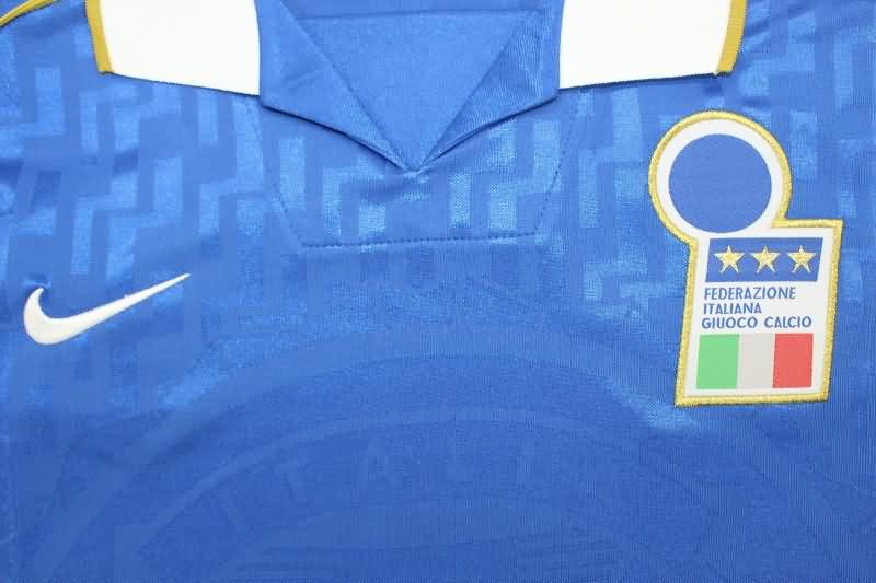 Thailand Quality(AAA) 1995 Italy Home Retro Soccer Jersey