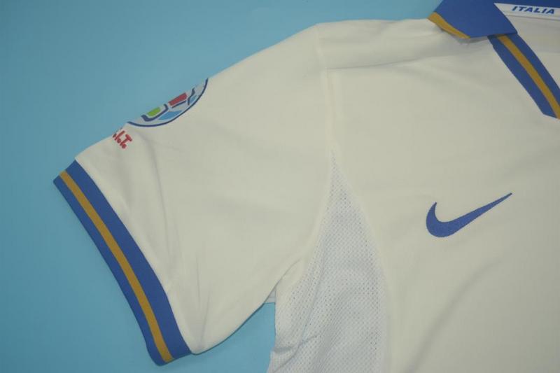 Thailand Quality(AAA) 1996 Italy Away Retro soccer Jersey