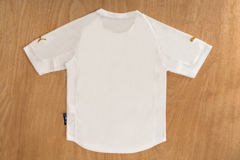 Thailand Quality(AAA) 2004 Italy Away Retro Soccer Jersey