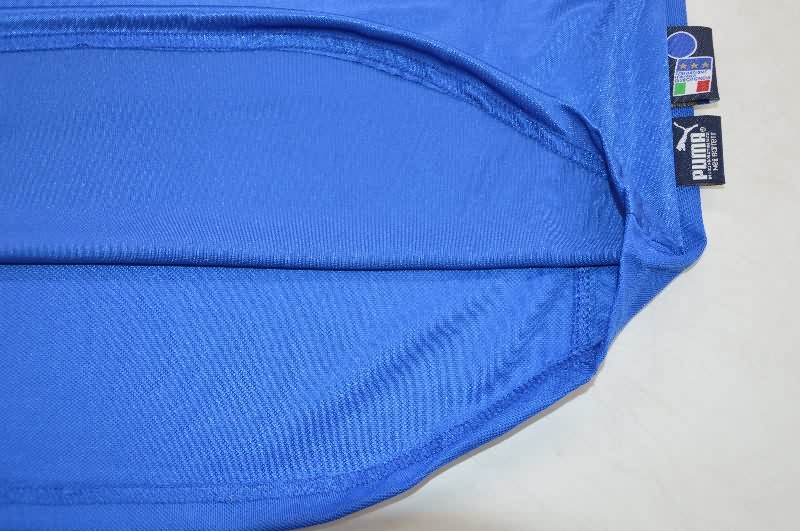 Thailand Quality(AAA) 2004 Italy Home Retro Soccer Jersey