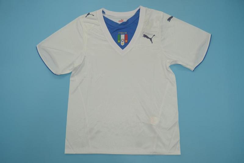 Thailand Quality(AAA) 2006 Italy Away Retro soccer Jersey