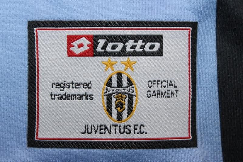 Thailand Quality(AAA) 2002/03 Juventus Goalkeeper Blue Retro Soccer Jersey