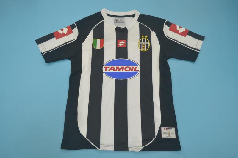 Thailand Quality(AAA) 2002/03 Juventus Home Retro Soccer Jersey