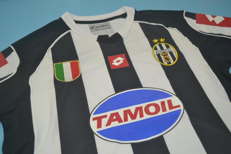 Thailand Quality(AAA) 2002/03 Juventus Home Retro Soccer Jersey