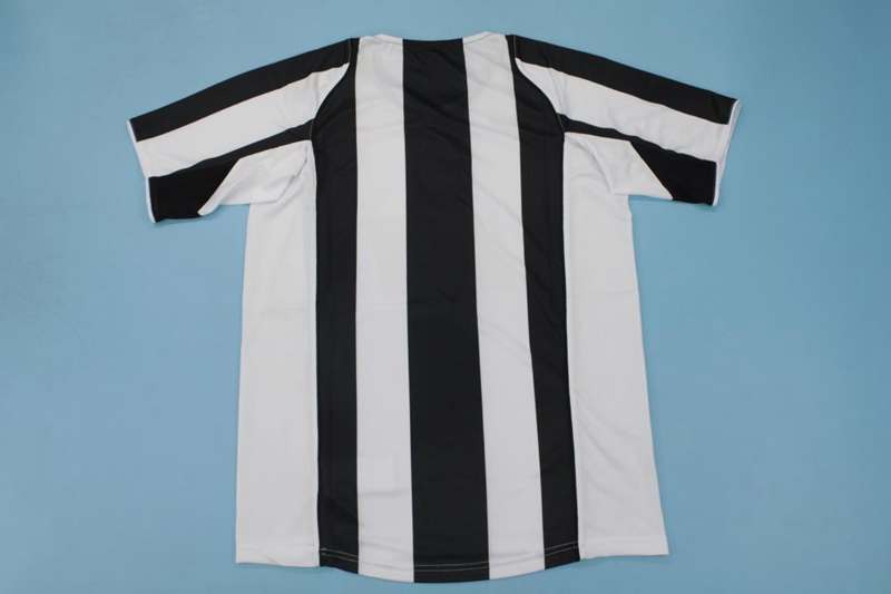 Thailand Quality(AAA) 2004/05 Juventus Home Retro Soccer Jersey