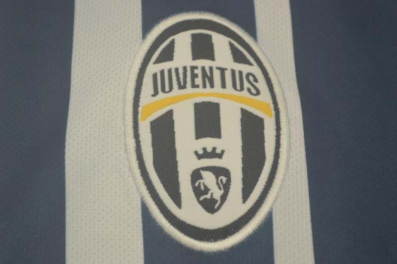 Thailand Quality(AAA) 2004/05 Juventus Third Retro Soccer Jersey