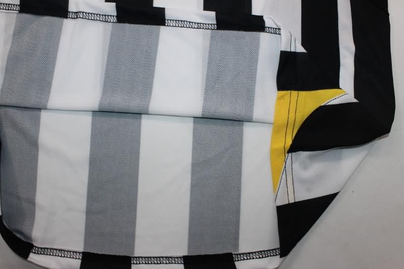 Thailand Quality(AAA) 2005/06 Juventus Home Retro Soccer Jersey