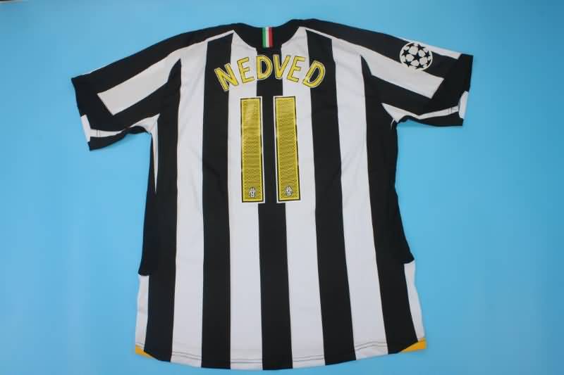 Thailand Quality(AAA) 2005/06 Juventus Home Retro Soccer Jersey