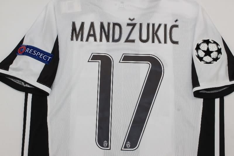 Thailand Quality(AAA) 2016/17 Juventus Home Retro Soccer Jersey