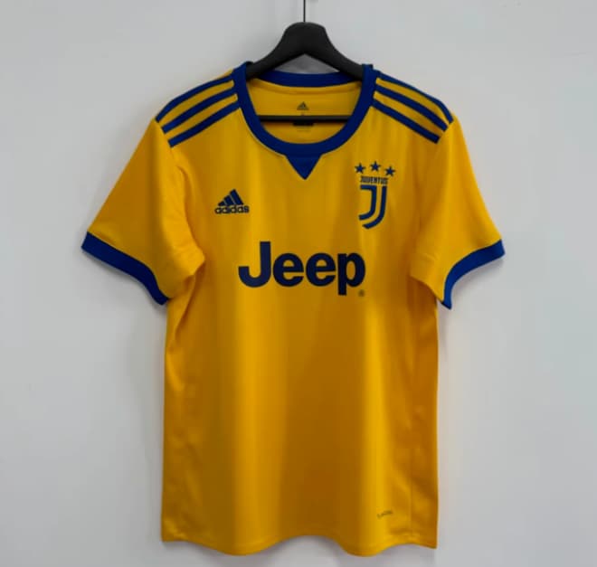 Thailand Quality(AAA) 2017/18 Juventus Away Retro Soccer Jersey