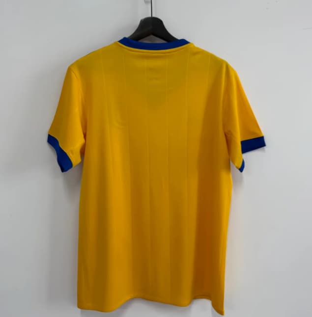 Thailand Quality(AAA) 2017/18 Juventus Away Retro Soccer Jersey