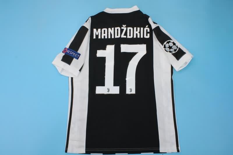 Thailand Quality(AAA) 2017/18 Juventus Home Retro Soccer Jersey