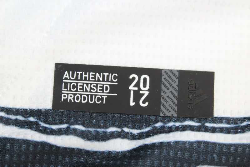 Thailand Quality(AAA) 2020/21 Juventus Home Retro Soccer Jersey (Player)