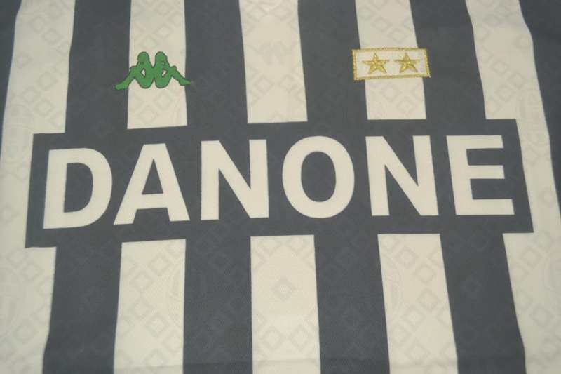 Thailand Quality(AAA) 1992/94 Juventus Home Retro Soccer Jersey