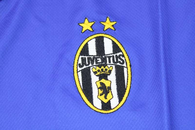 Thailand Quality(AAA) 1994/95 Juventus Away Retro Soccer Jersey