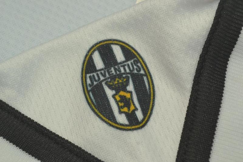 Thailand Quality(AAA) 1996/97 Juventus Home Retro Soccer Jersey