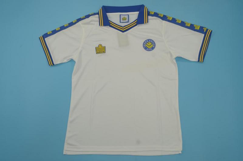 Thailand Quality(AAA) 1976/77 Leeds United Home Retro Soccer Jersey