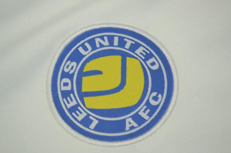 Thailand Quality(AAA) 1976/77 Leeds United Home Retro Soccer Jersey