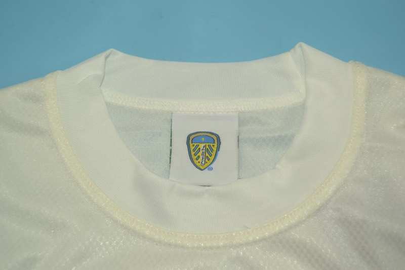 Thailand Quality(AAA) 1995/96 Leeds United Home Retro Soccer Jersey