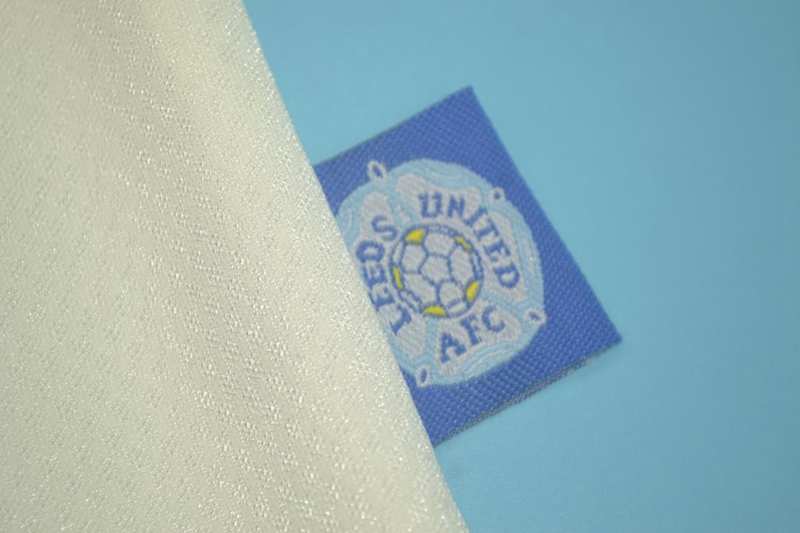 Thailand Quality(AAA) 1995/96 Leeds United Home Retro Soccer Jersey
