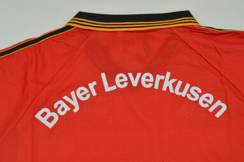 Thailand Quality(AAA) 1999/00 Leverkusen Home Retro Soccer Jersey