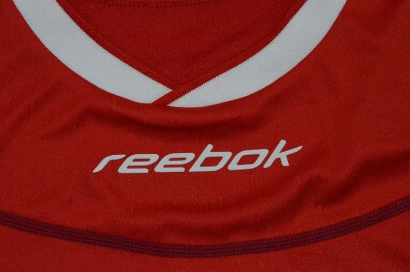 Thailand Quality(AAA) 2002/04 Liverpool Home Retro Soccer Jersey